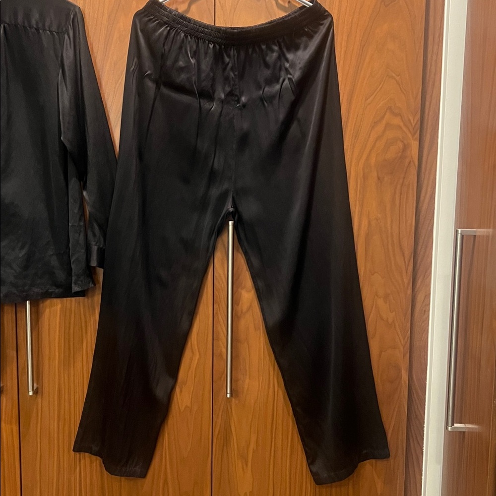 100% silk washable pajama set made in Shanghai - Picture 6 of 7